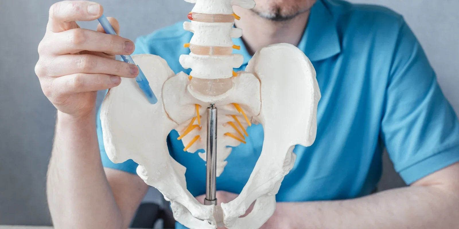 How to Sit with SI Joint Pain: A Posture Guide